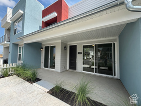 Photo 3 for 11137 S Cheviot Hills Ln #277