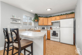 Photo 5 for 1645 W Vivante Way #C1