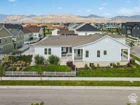 Photo 6 for 6241 W Arranmore Dr