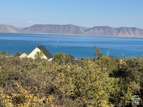 745  Lakewest Blvd MLS #2108538