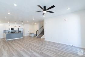 Photo 3 for 170 N Chapparral Dr #11