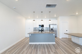 Photo 5 for 170 N Chapparral Dr #11