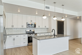 Photo 5 for 224 N Chapparral Dr #M200