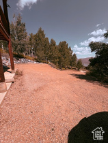 Photo 4 for 1933 N Corral Rd
