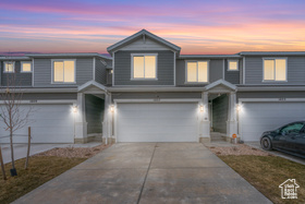Photo 1 for 1027 E Reef Dr