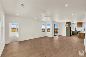 Photo 6 for 2914 E Chapman Cir