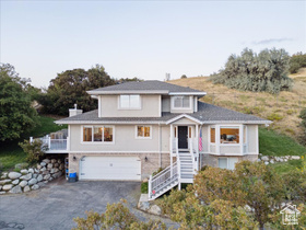 Photo 4 for 1483 E Maple Hills Dr