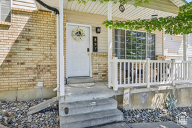 Photo 2 for 897 Cherokee Dr