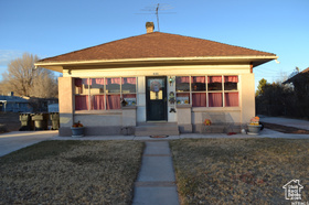 Photo 2 for 245 E 300 North