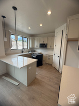 Photo 2 for 416 E Luna Cir #63