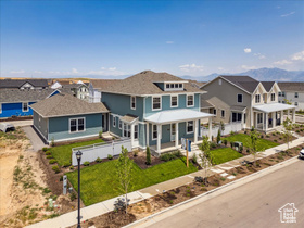 Photo 3 for 7074 W Docksider Dr #273