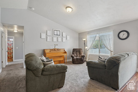 Photo 6 for 6123 W August Ln