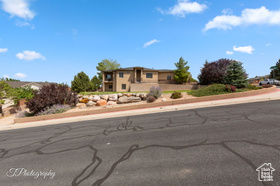 Photo 6 for 2216 W Cedar Hills Dr