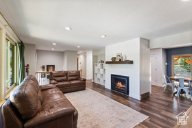 Photo 3 for 1414 Heather Dr