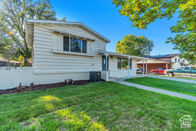 Photo 4 for 4080 S Bonniewood Dr