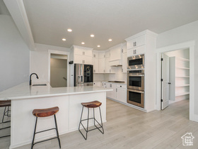 Photo 6 for 6258 W Copper Hawk Dr