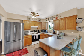 Photo 6 for 1071 N Timpview Dr