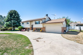 Photo 2 for 1071 N Timpview Dr