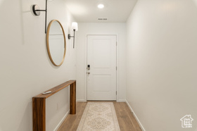 Photo 3 for 1356 S Cleft Arch Ln
