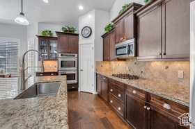 Photo 4 for 6923 W Long Ridge Dr