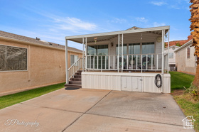 Photo 2 for 1150 N Red Hills #154