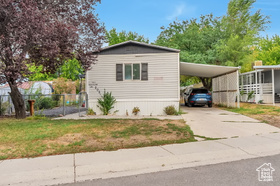 Photo 2 for 11273 S Jordan Meadow Ln #205