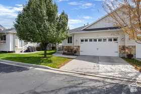 Photo 5 for 201 E Red Pine Dr #17