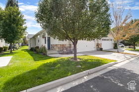 Photo 3 for 201 E Red Pine Dr #17