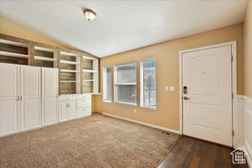 Photo 5 for 1692 S Willow Creek Cir