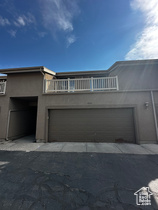 Photo 3 for 8722 S Oakwood Park Cir  #8722