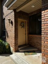 Photo 1 for 8722 S Oakwood Park Cir  #8722