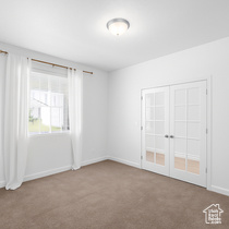 Photo 4 for 2132 N Elderberry Dr