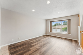 Photo 4 for 9459 S Fairway Dr