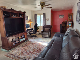 Photo 5 for 816 32nd St