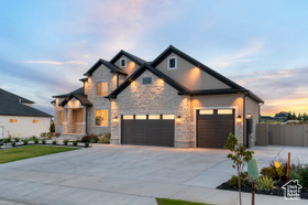 Photo 3 for 12179 N Creek Meadow Ct