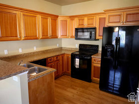 Photo 3 for 1584 N 565 West #104