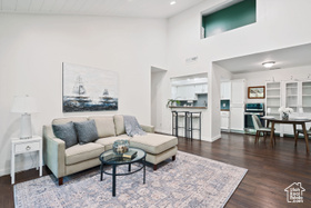 Photo 1 for 1482 E Foxboro Dr #2