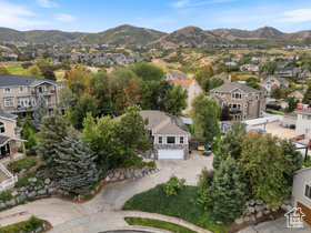 Photo 2 for 13826 S Tom Shoemaker Cir