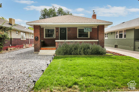 Photo 1 for 342 E Hollywood Ave