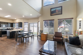 Photo 6 for 4621 S Valley Haven Ct
