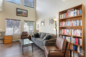 Photo 5 for 4621 S Valley Haven Ct