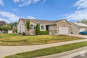 Photo 4 for 5288 W Shaggy Peak Dr