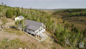 Photo 2 for 5117 Alpine Rd