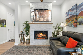 Photo 5 for 1216 W Wickham Dr