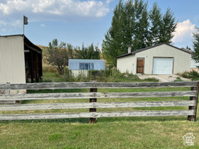 Photo 2 for 108 South Rd