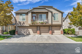 Photo 2 for 6328 W Traveler Ln #6328