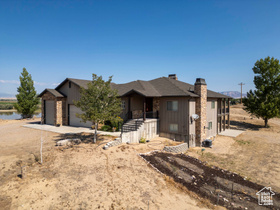 Photo 1 for 9235 S Redwash Rd