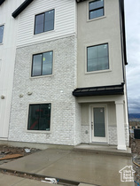 Photo 3 for 608 W 1760 North #51