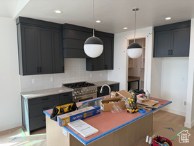 Photo 5 for 283 W Summerhill Ln