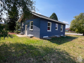 Photo 4 for 275 S Main St